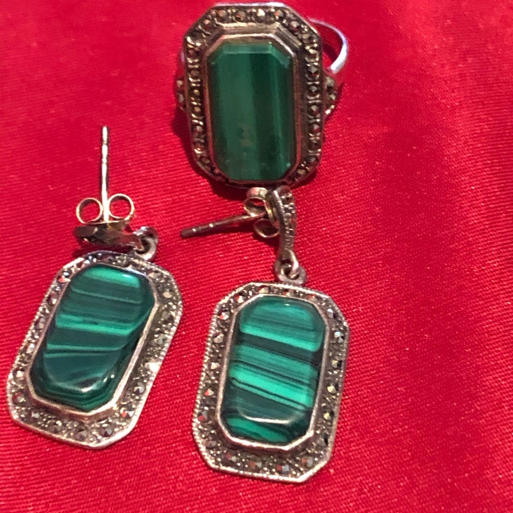 Sterling silver ring & earrings set